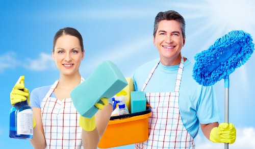 Detailed kitchen move out cleaning with focus on appliances and counters